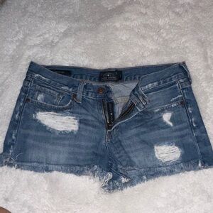 Super Cute Lucky Brand “The Cutoff” Jean Shorts